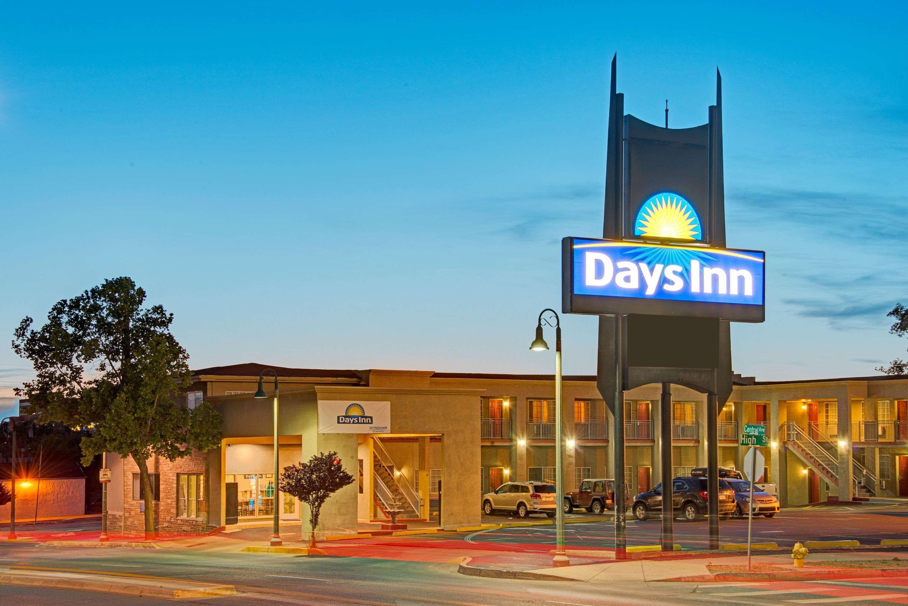 Days Inn By Wyndham Albuquerque Downtown Exterior foto